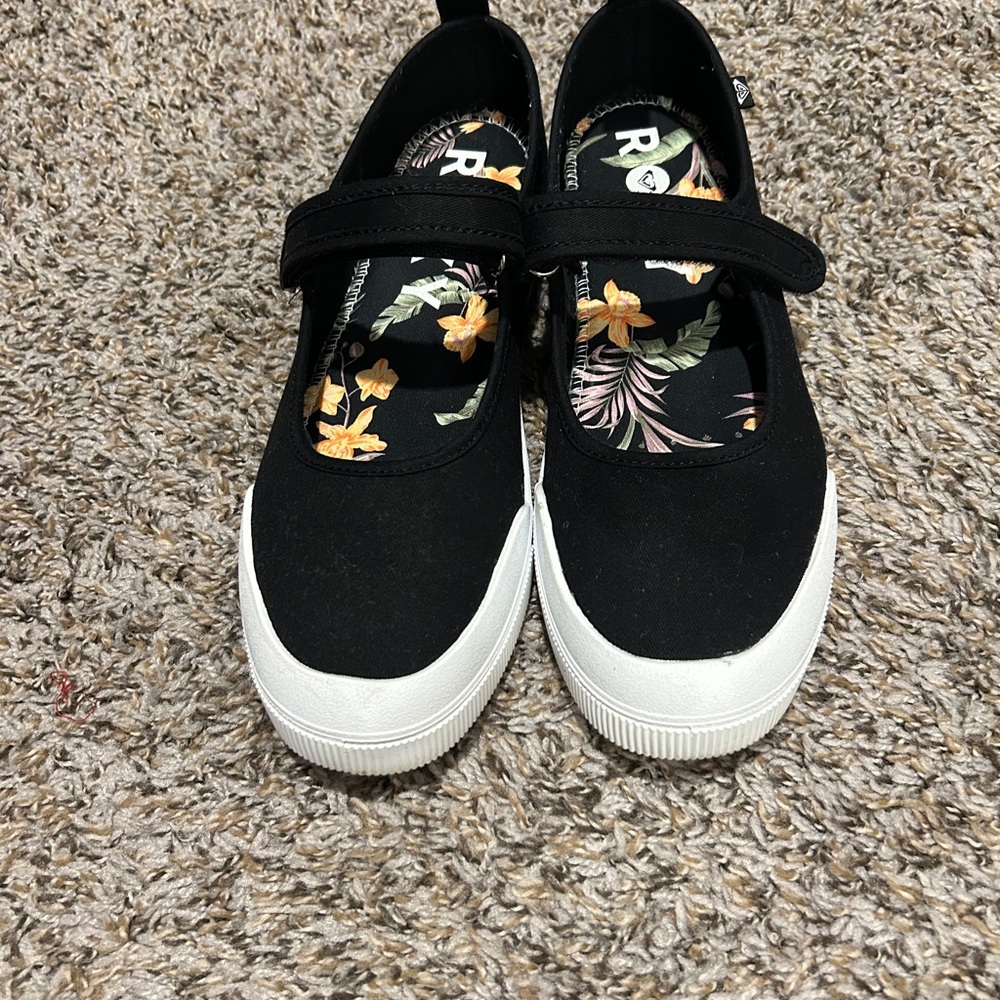 Roxy Women’s Sunfari Mary Jane Sneakers Size 10 - Picture 6 of 11